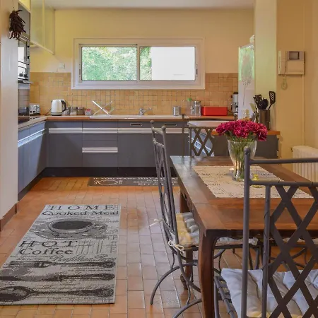 Casa vacanze Beautiful Manor With Enclosed Garden, Private Swimming Pool And Poolhouse. Labastide-dʼArmagnac